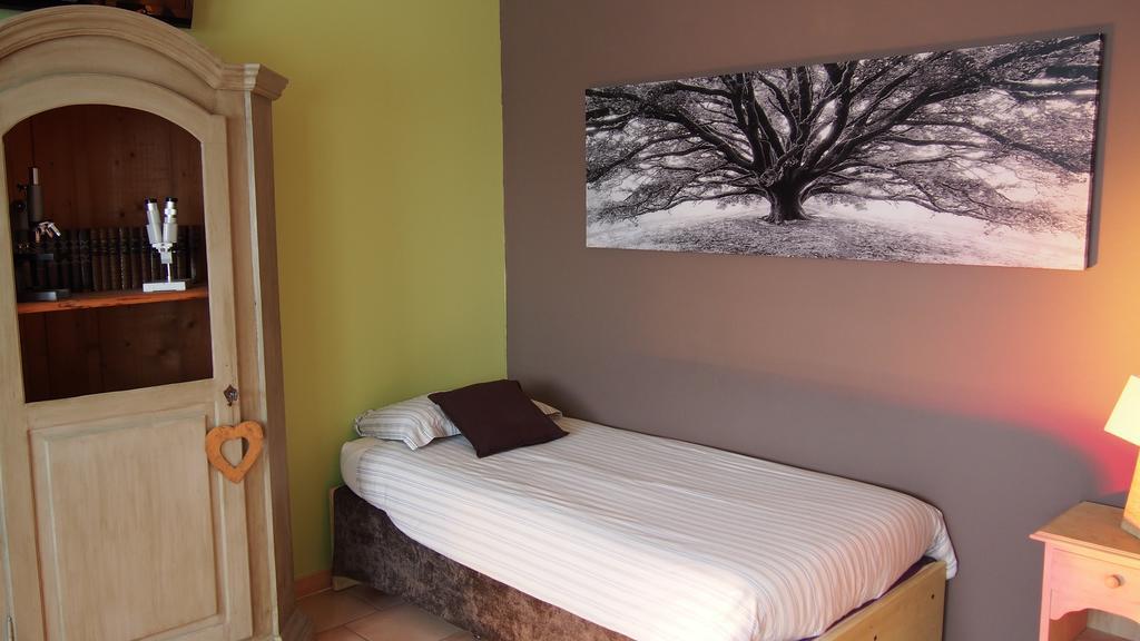 Hotel Le Relais Du Luberon Maubec (Vaucluse) Quarto foto